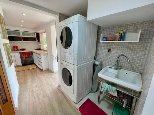 Imagen 13 de 19 de George Tahan #23-1744 Hermoso Pent-house De Lujo En Alquiler, Totalmente Equipado Con Muebles Y Electrodomésticos De Primera Calidad,