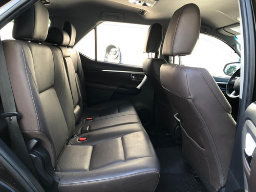 Toyota Sw4 2.8 Srx 177cv 4x4 7as. Vea El Video!!