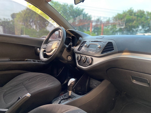 Imagem 9 de 10 de Kia Picanto Ex 1.1 Aut Flex 2012/2013