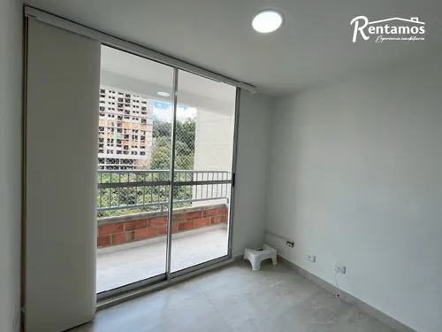 Apartamento En Venta En Loma San José. Cod V775718