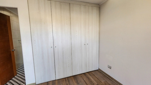 Casa Excelente Estado 2d+2b Cerca Metro Fdo .castillo 41126