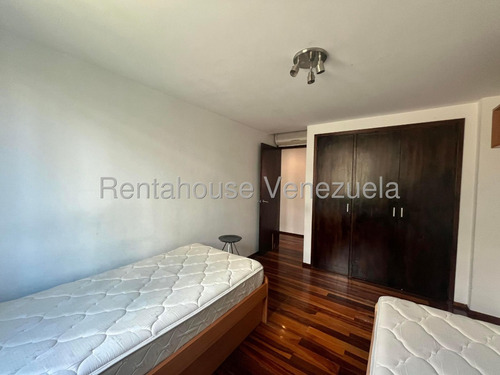 Estupendo Y Amplio Apartamento En Alquiler Con Inmejorable Ubicación Escampadero