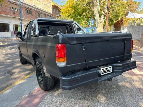 Ford F-100 2.5 I Super Cab