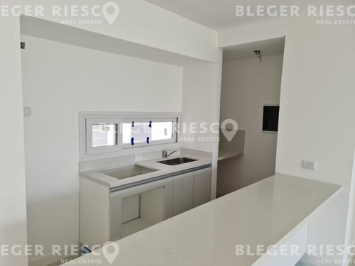 Departamento En Venta Ubicado En Castaños, Nordelta, G.b.a. Zona Norte