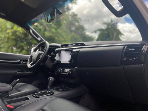 Imagem 7 de 15 de Toyota Hilux 2.8 Srx 4x4 Cd 16v Diesel 4p Automático