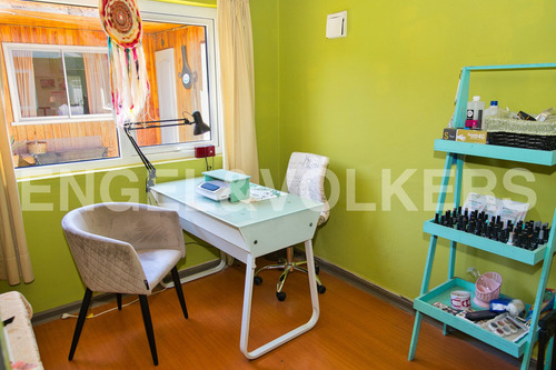 Imagen 11 de 16 de Casa Comercial