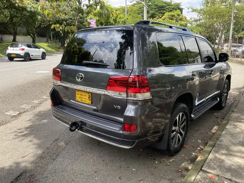 Toyota Land Cruiser 200 4.5 Imperial Diésel At 4x4 2013