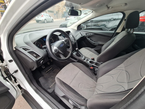 Imagen 7 de 12 de Ford Focus Focus S - 2014 - Gnc - Financiacion - Permutas