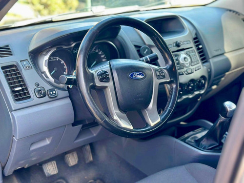Ford Ranger XLT 2.5 MT 4x2