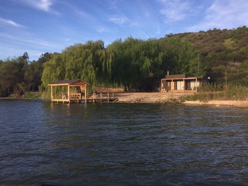 Casa En Venta De 2 Dorm. En Las Cabras