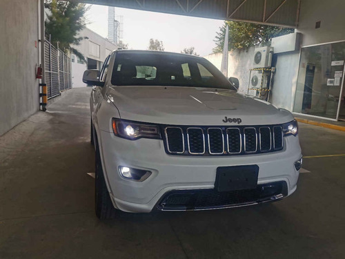 Imagen 8 de 15 de Jeep Grand Cherokee 2019 5p Limited 4x2 V6/3.6 Aut Nav
