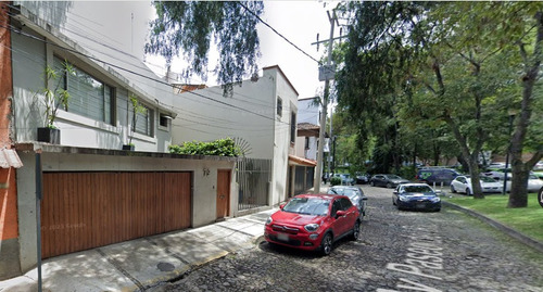 Gran Oportunidad De Obtener Esta Casa Con Excelente Ubicaciòn A Un Excelente Precio