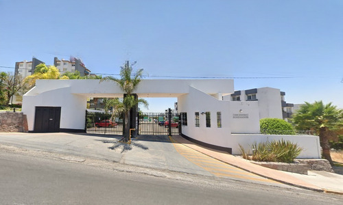 Casa Con Excelente Ubicación Y Conservación Arf