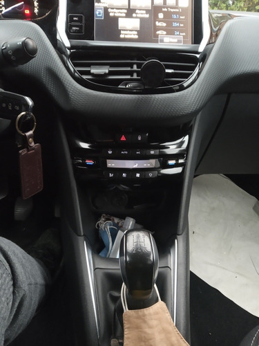 Peugeot 208 1.2t Allure 5p 2017
