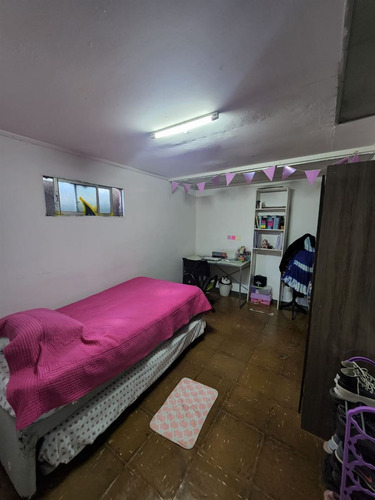 Casa En Venta De 4 Dorm. En Talca