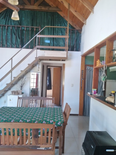 Imagen 7 de 15 de Casa Con Piscina Climatizada Con Bomba De Calor Y Paneles S