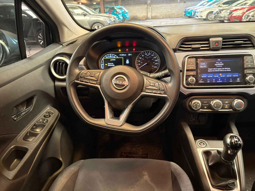 Nissan Versa 1.6 Advance Mt