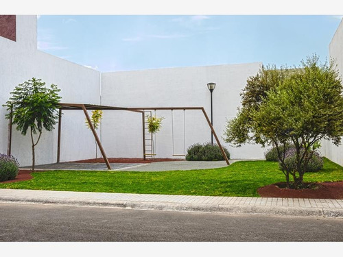 Imagen 3 de 8 de Casa Sola En Venta Rinconadas De San Fco.