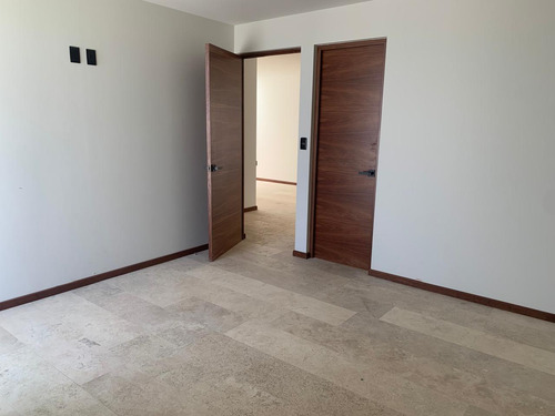 Casa En Venta En San Luis Potosí, Privada San Ángel V