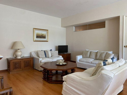 Apartamento 2 Dormitorios - Bahia Palace