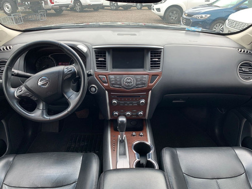 Imagen 11 de 15 de Nissan Pathfinder Exclusive, At, Negro 2017