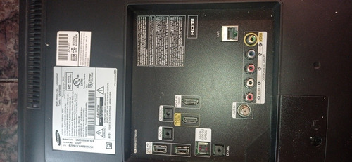 Imagen 4 de 8 de Smart Tv Samsung Un32h5203 32 Nuevo Pantalla Partida