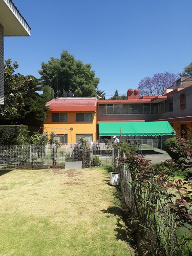 Imagen 13 de 14 de Vende Casa En Toriello Guerra . Amplia E Iluminada