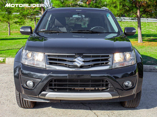 Imagen 8 de 25 de Suzuki Grand Vitara Limited 2.4 4x2 | Permuta / Financia