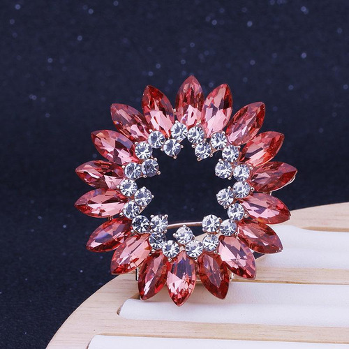 Broche De Flores De Cristal A La Moda Para Mujer