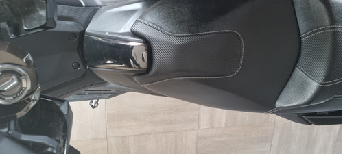 Imagen 16 de 25 de Kymco Ak 550