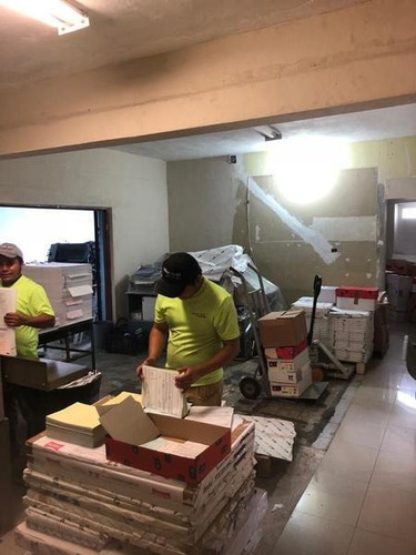 Imagen 3 de 9 de Venta Local Comercial Semiamueblado Col Madero Monterrey Muy Centrico