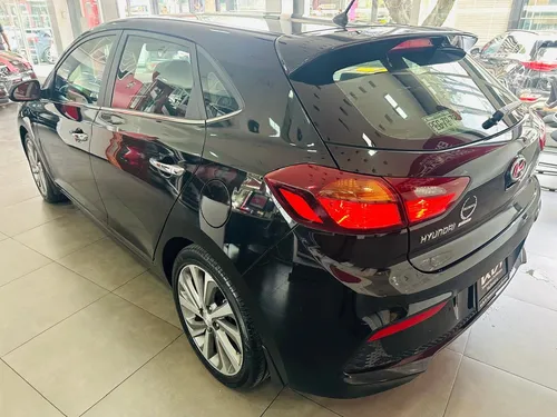 Hyundai Accent 1.6 Hb Gls At