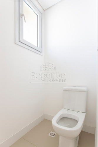 Imagem 10 de 15 de Apartamento A Venda Com 3 Quartos No Centro De Florianopolis - V-81606