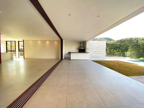Imagem 7 de 30 de Casa Nova E Moderna Com Vista Incrível No Residencial Sociedade Alphasitio, Em Alphaville, Santana De Parnaíba-sp. 551m² De Área Construída, 523m². - Ca0141
