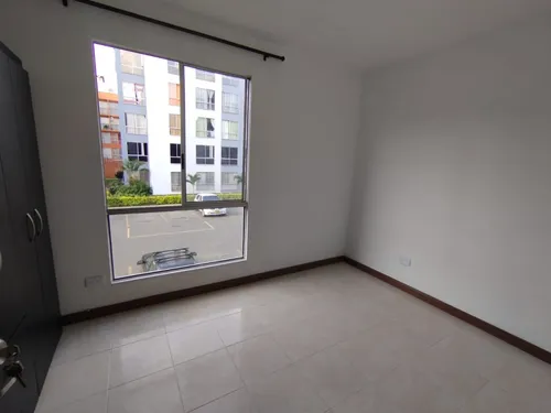 Apartamento En Arriendo En Brisas De Los Álamos. Cod A11696