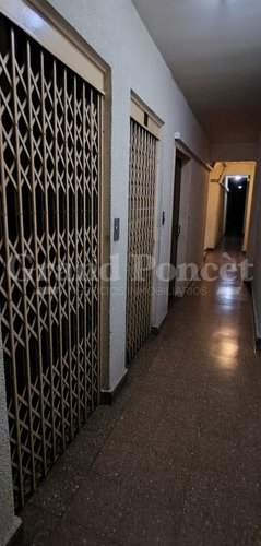 Monoambiente Con Balcon