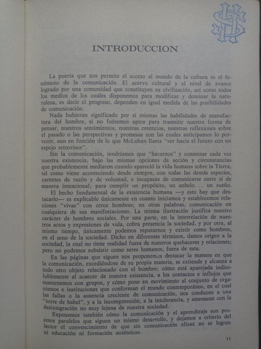 Hacia Una Comunicación Administrativa Integral - S. Flores