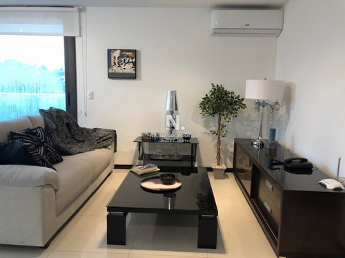 Departamento En Venta Y Alquiler. Gran Oportunidad.- Ref: 2329