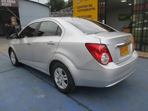 Chevrolet Sonic Lt 1600cc Mt Aa