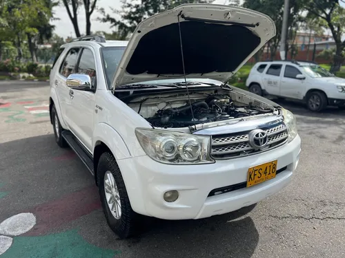 Toyota Fortuner 2.7l 4x4