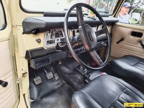 Toyota Land Cruiser 4.2 Fj40