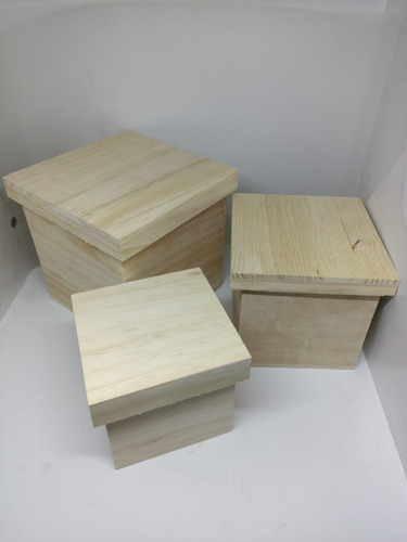 Caja Cuadrada De Madera