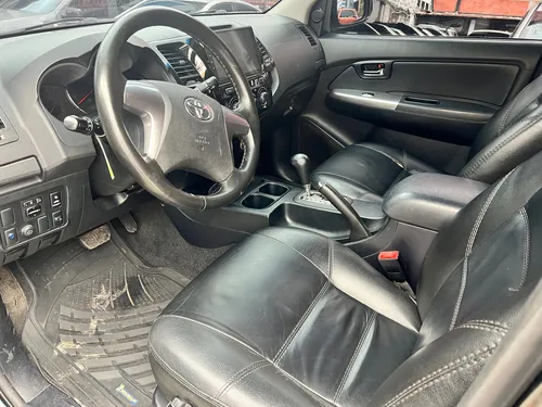 Toyota Fortuner 2.7l