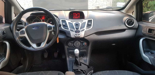 Ford Fiesta Kinetic Design 1.6 Titanium 120cv 2013