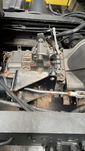 Imagem 2 de 8 de Volkswagen 15.180