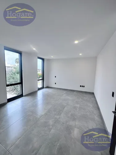 Casa Venta Frente Area Verde Y Rec En Pb Punta Del Este León