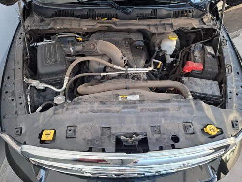 RAM 1500 5.7 Laramie Atx V8