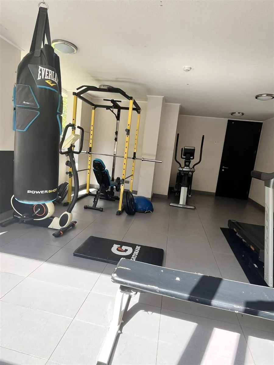 Imagen 3 de 21 de Departamento En Arriendo De 2 Dorm. En Las Condes