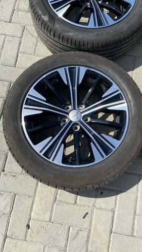 Roda Eclipse Cross Hpe-s 2019 2020 2021 (cada) 225/55 R18 (Usado)