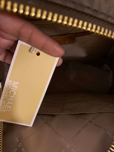 Imagen 6 de 9 de Bolsa Michael Kors Estilo Mochila Café Estampada Nueva